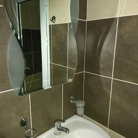 Royal Palm Aparthotel 2*
