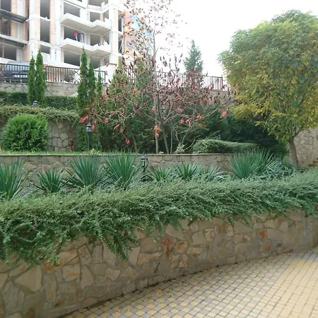 Royal Palm Apartmanhotel 2*