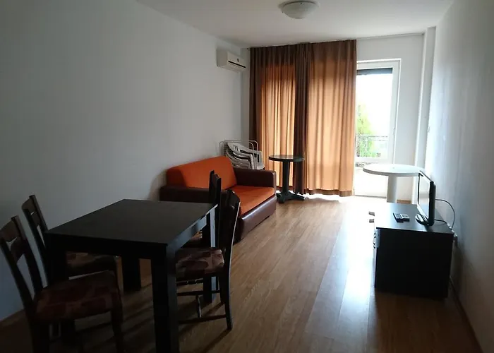 Aparthotel Royal Palm 2*