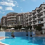 公寓式酒店 Royal Palm 2*