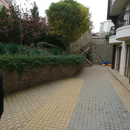 아파트호텔 Royal Palm 2*