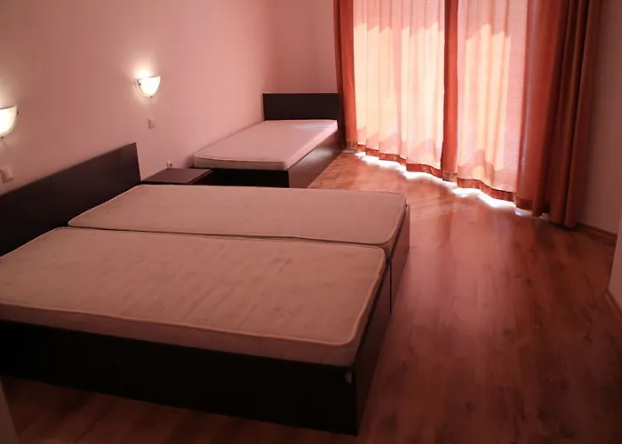 Hotel de apartamente Royal Palm Sveti Vlas